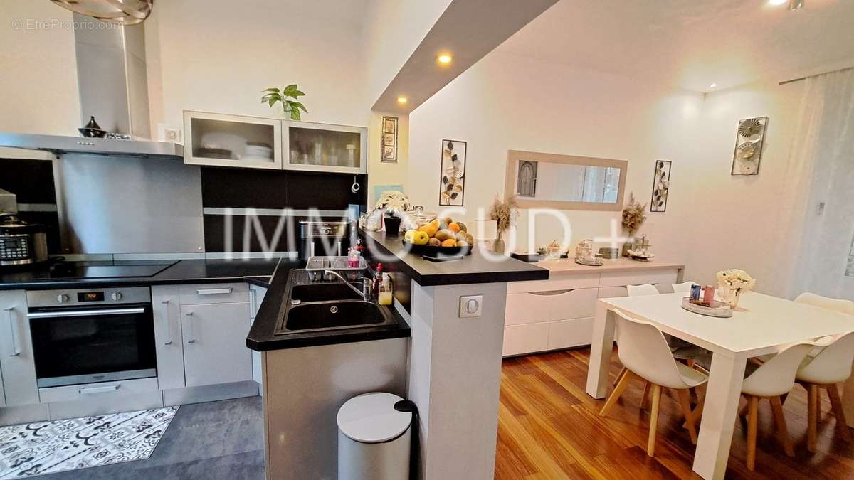 Maison à LIVET-ET-GAVET