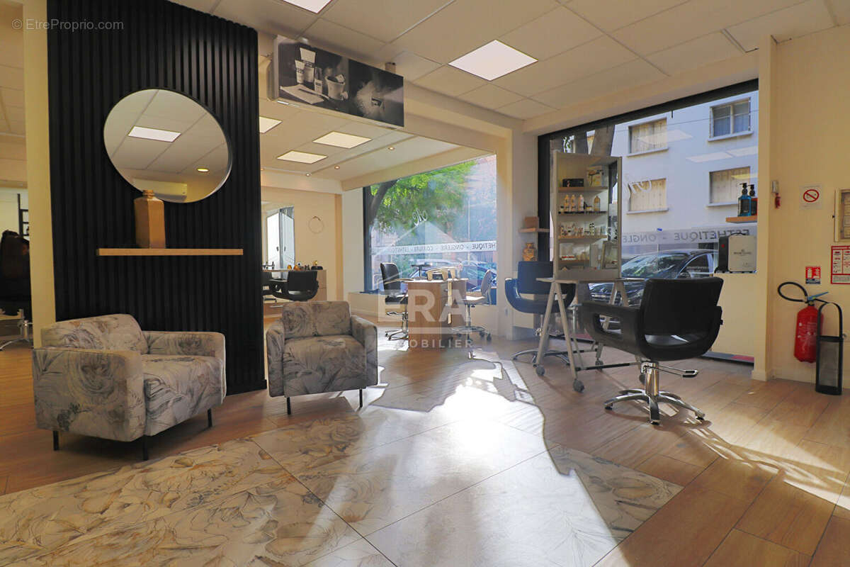 Autre à MARSEILLE-10E