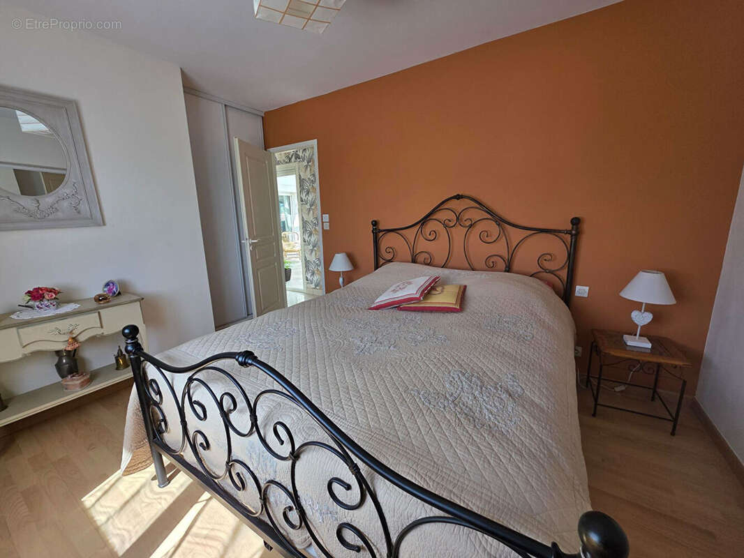 Maison Andernos Les Bains 6 pièce(s) 131 m2 - photo 6
