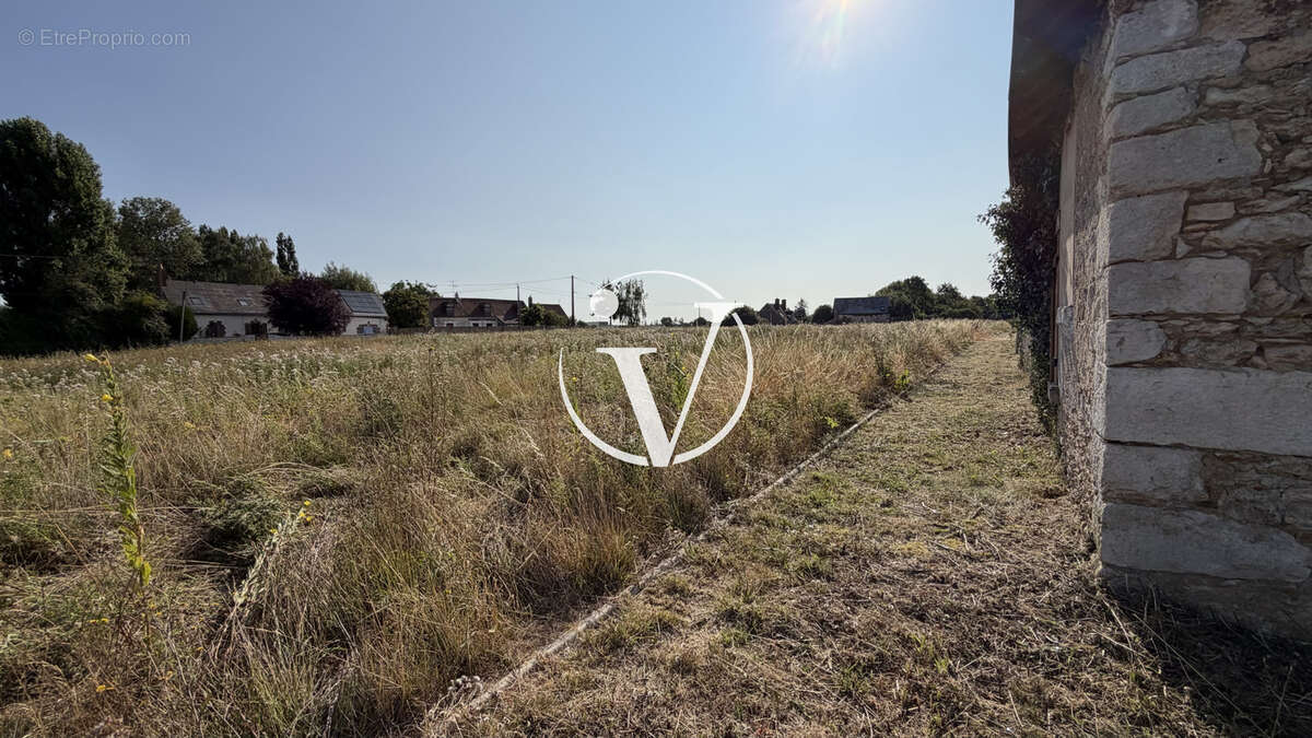 Maison 128 m² à Gombergean  - photo 8