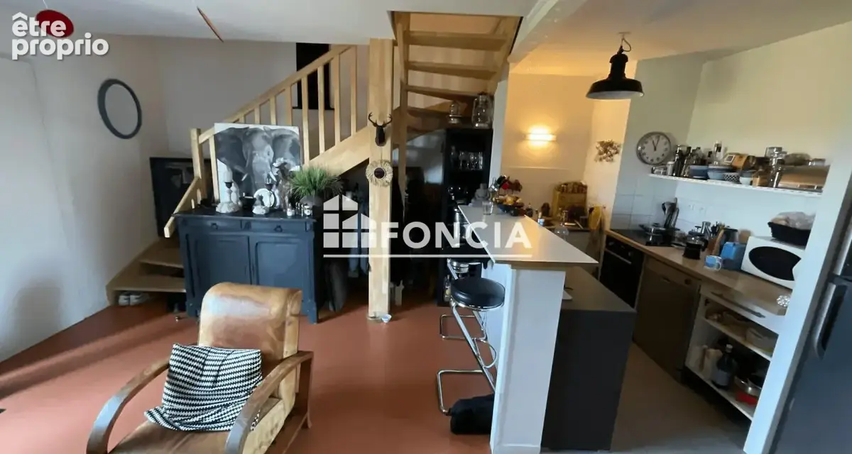 SAINT-JOSEPH DE PORTERIE : Appartement T4 Duplex traversant avec terrasse, balcon et stationnement couvert à proximité des comme - photo 6