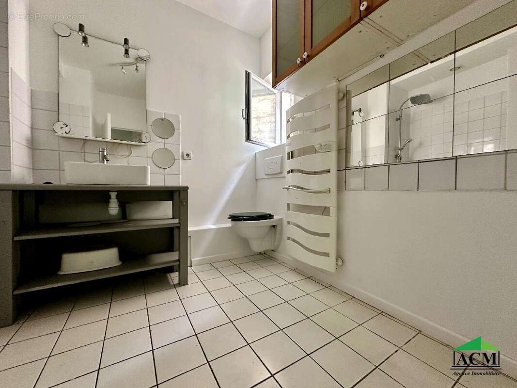 Appartement à MERY-SUR-OISE