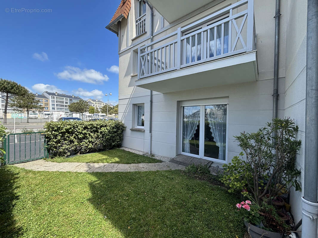 Appartement à COURSEULLES-SUR-MER
