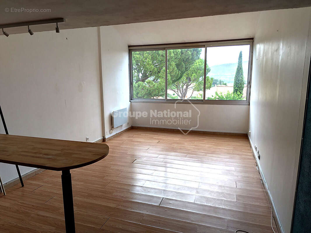 Appartement à VAISON-LA-ROMAINE