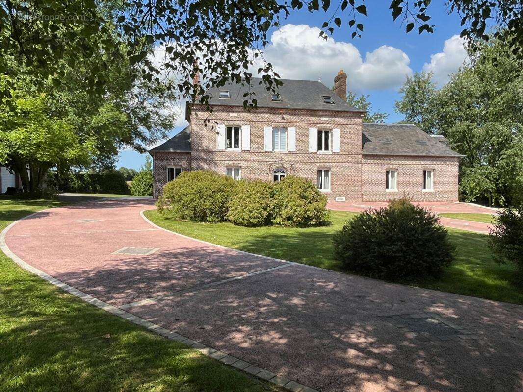 Maison à BUCHY