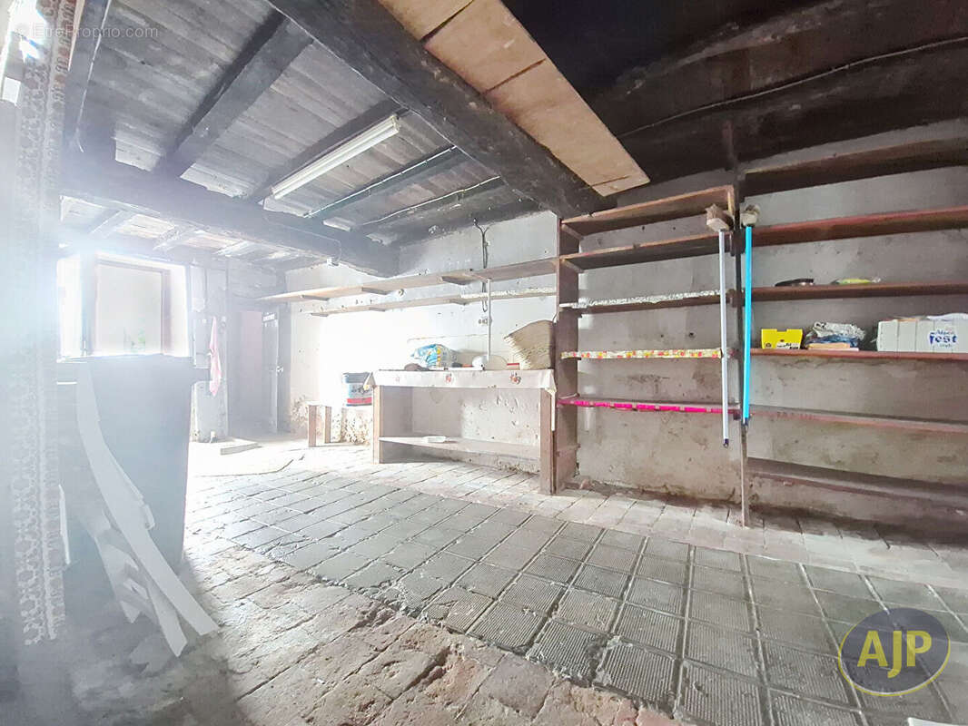 Maison à LA CHAPELLE-PALLUAU