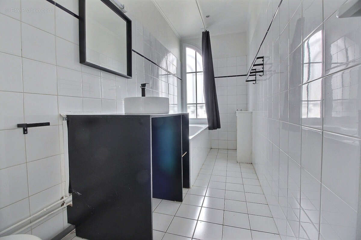 Appartement à ISSY-LES-MOULINEAUX