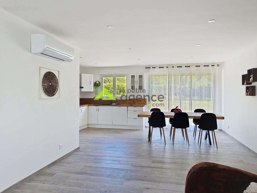 Maison à SAINT-LAURENT