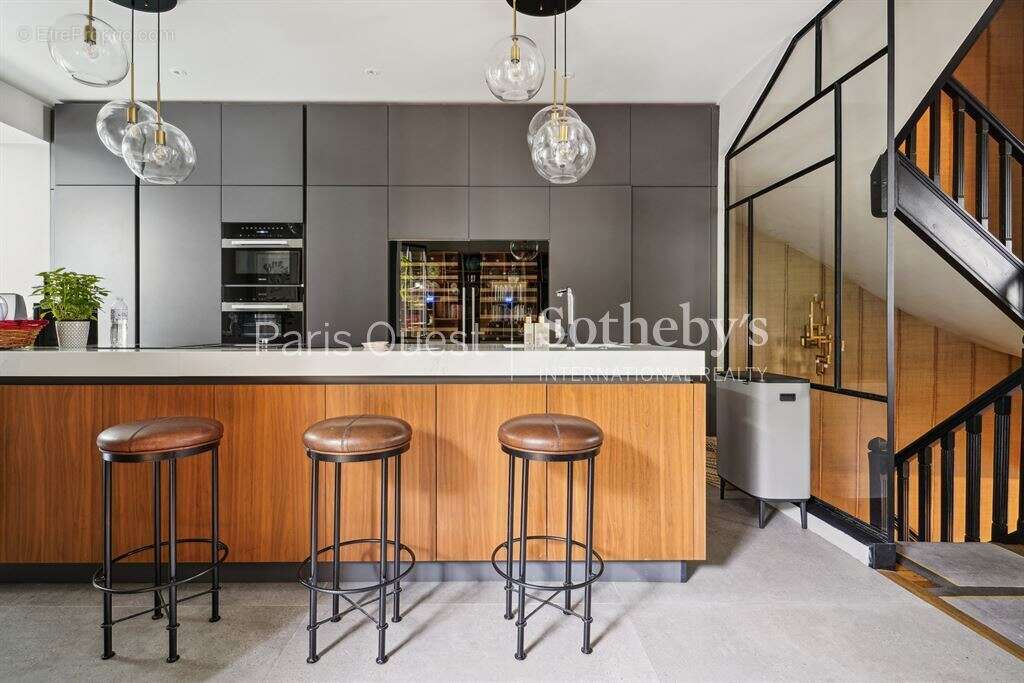 Maison à NEUILLY-SUR-SEINE