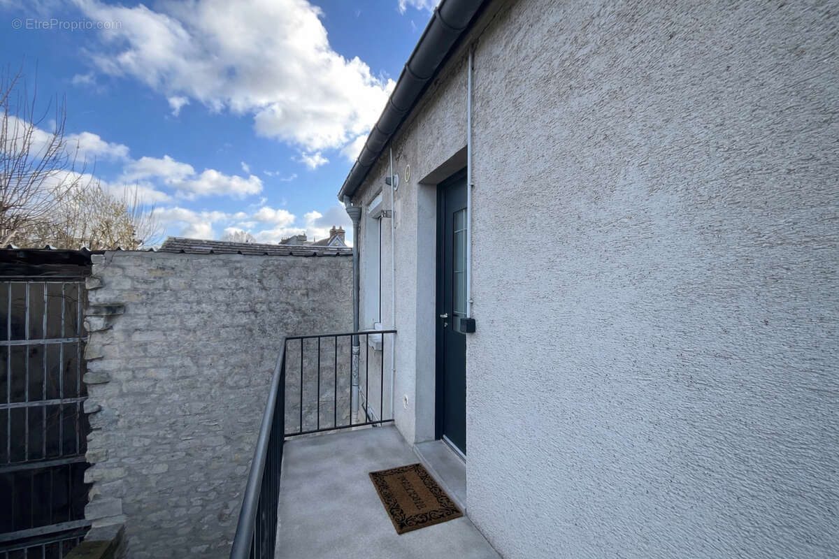 Appartement à VINEUIL-SAINT-FIRMIN