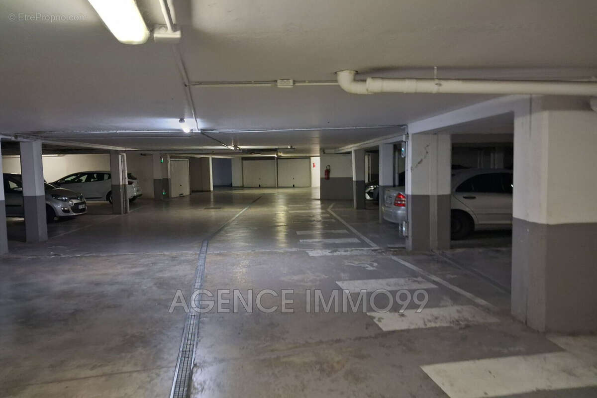 Parking 13 m² à Vallauris  - photo 6