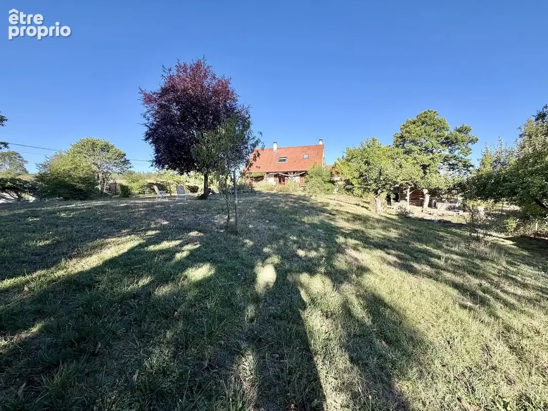 Spacieuse maison avec chambres d’hôtes et grand jardin près d’Autun - photo 34