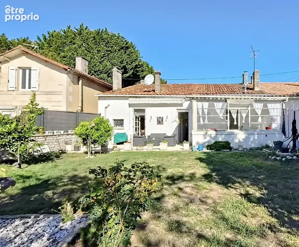 Photo Maison à Mirambeau au prix de 80 000€