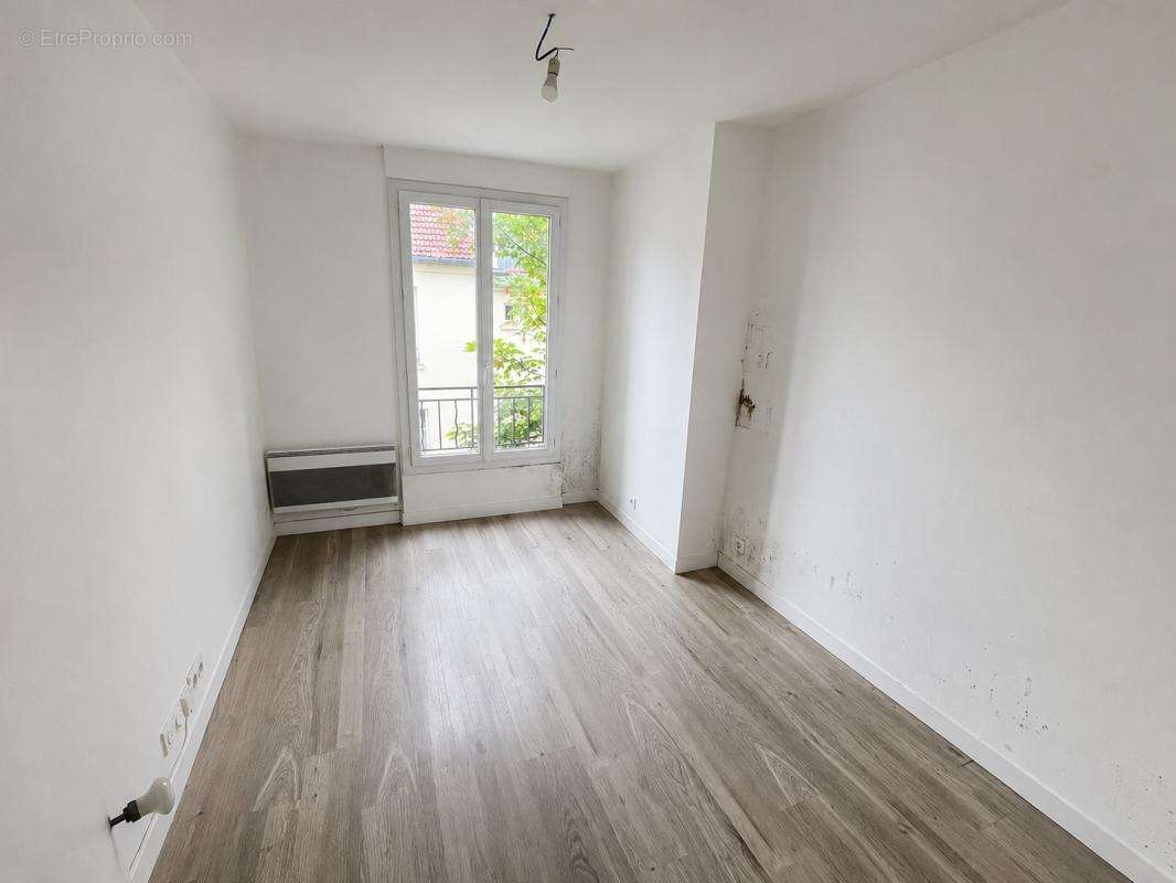 Appartement à PARIS-20E