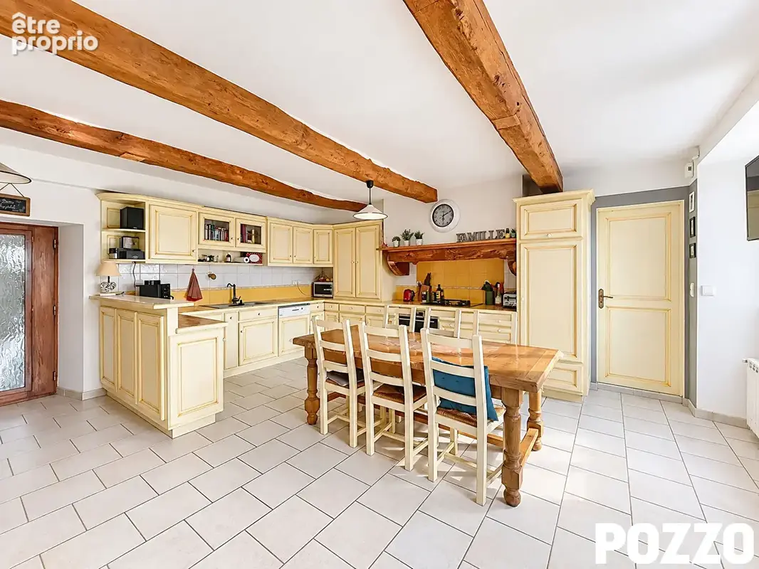 Maison Brehal (50400) 7 pièce(s) 180 m2- Vie de plain-pied - Commerces à pied. - photo 4