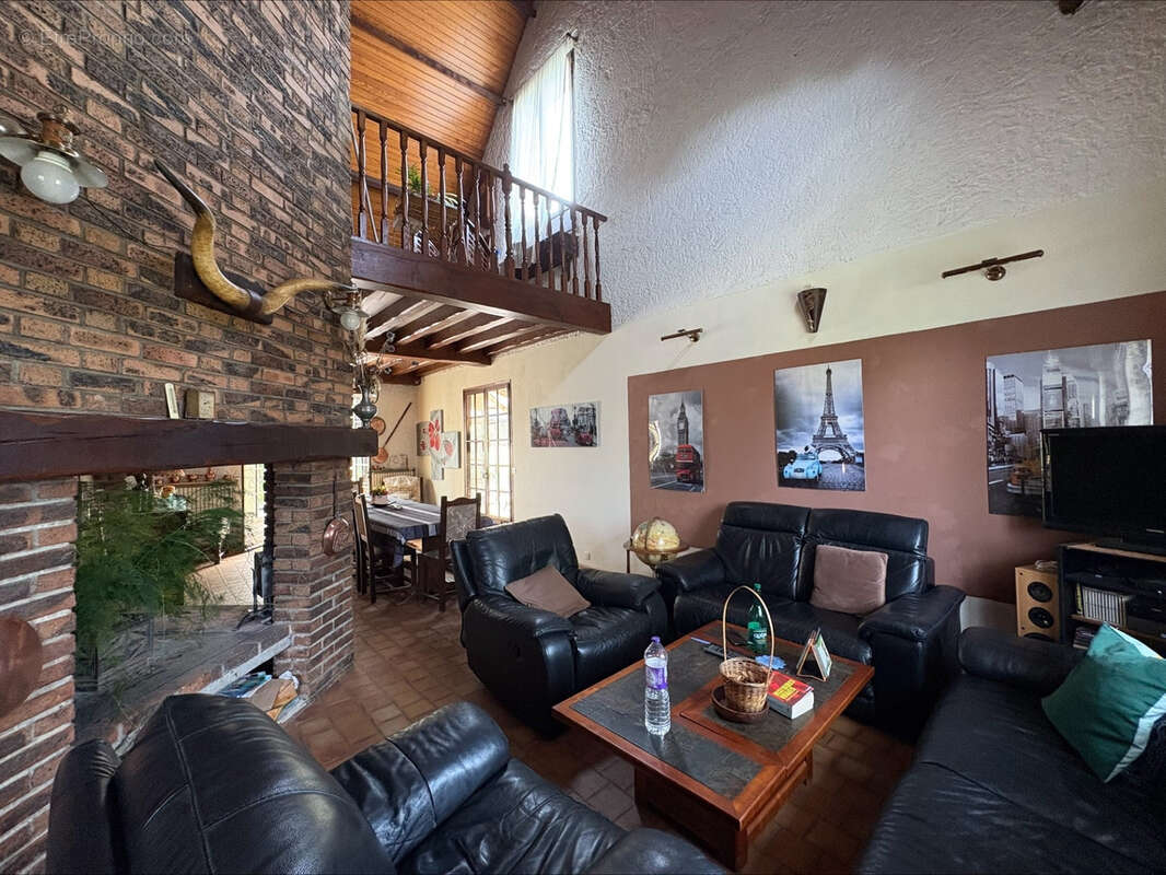Ully Saint Georges maison de 285m2 - photo 5