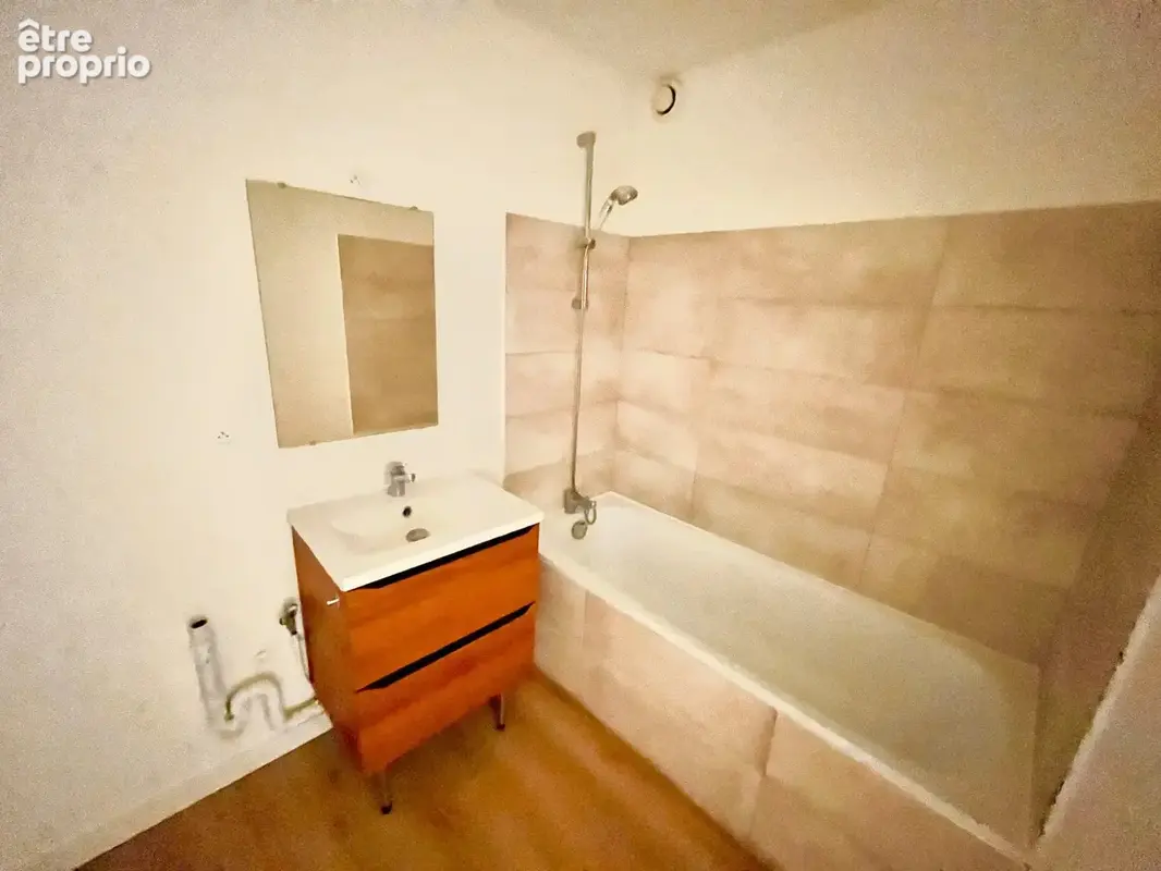 Aix Ouest  - Appartement T2 50m2 en 1er Etage (ASC) avec Terrasse - photo 8