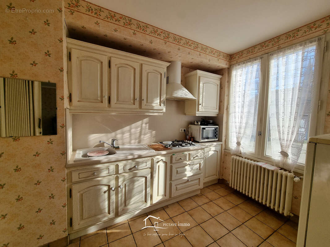 Maison à VASLES