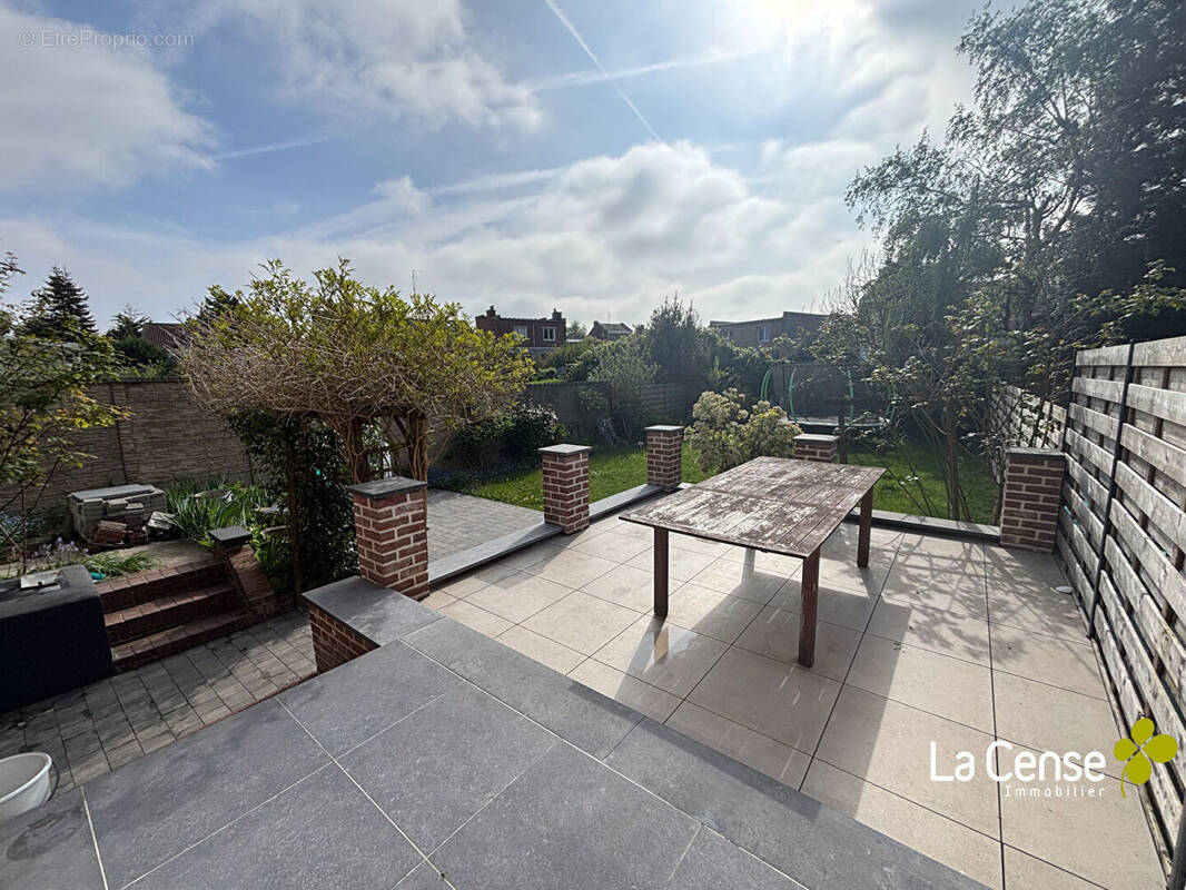 Maison à LYS-LEZ-LANNOY