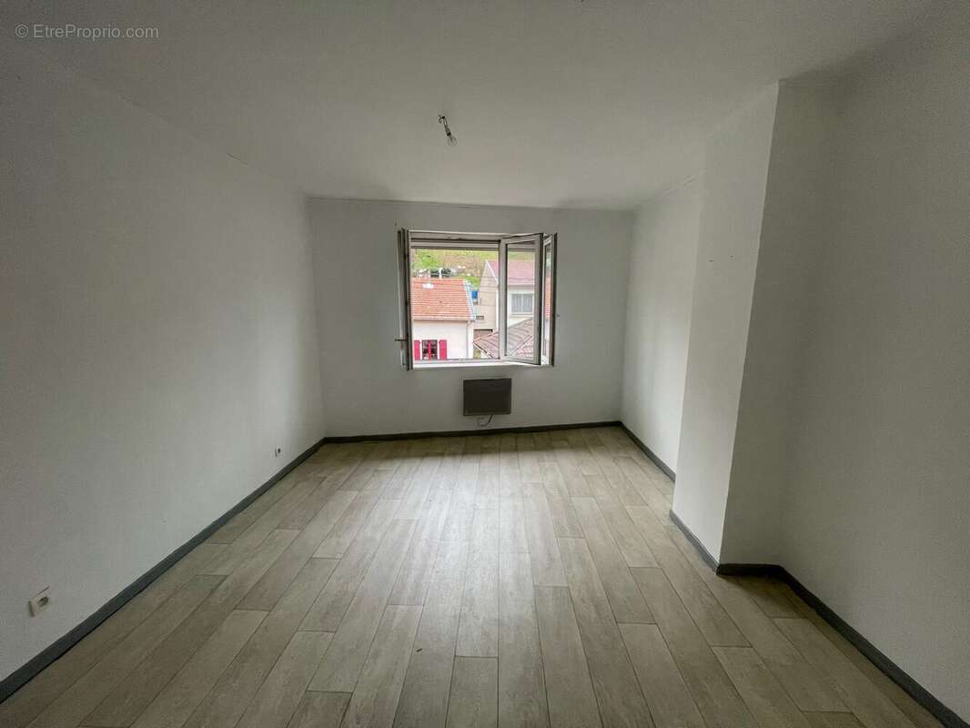 Maison à WAVILLE