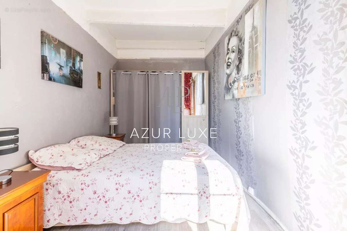 Appartement à VILLEFRANCHE-SUR-MER