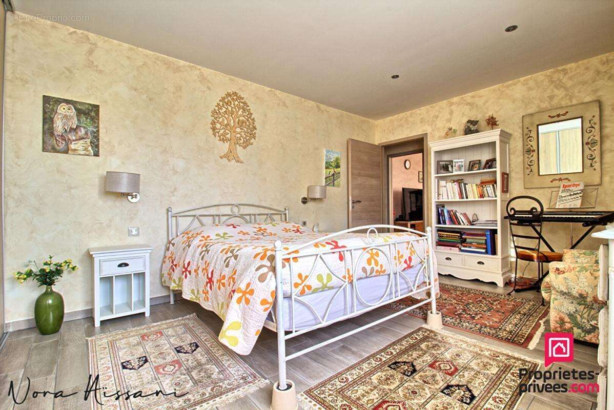 Maison Mont Sous Vaudrey 6 pièce(s) 195 m2 - photo 13