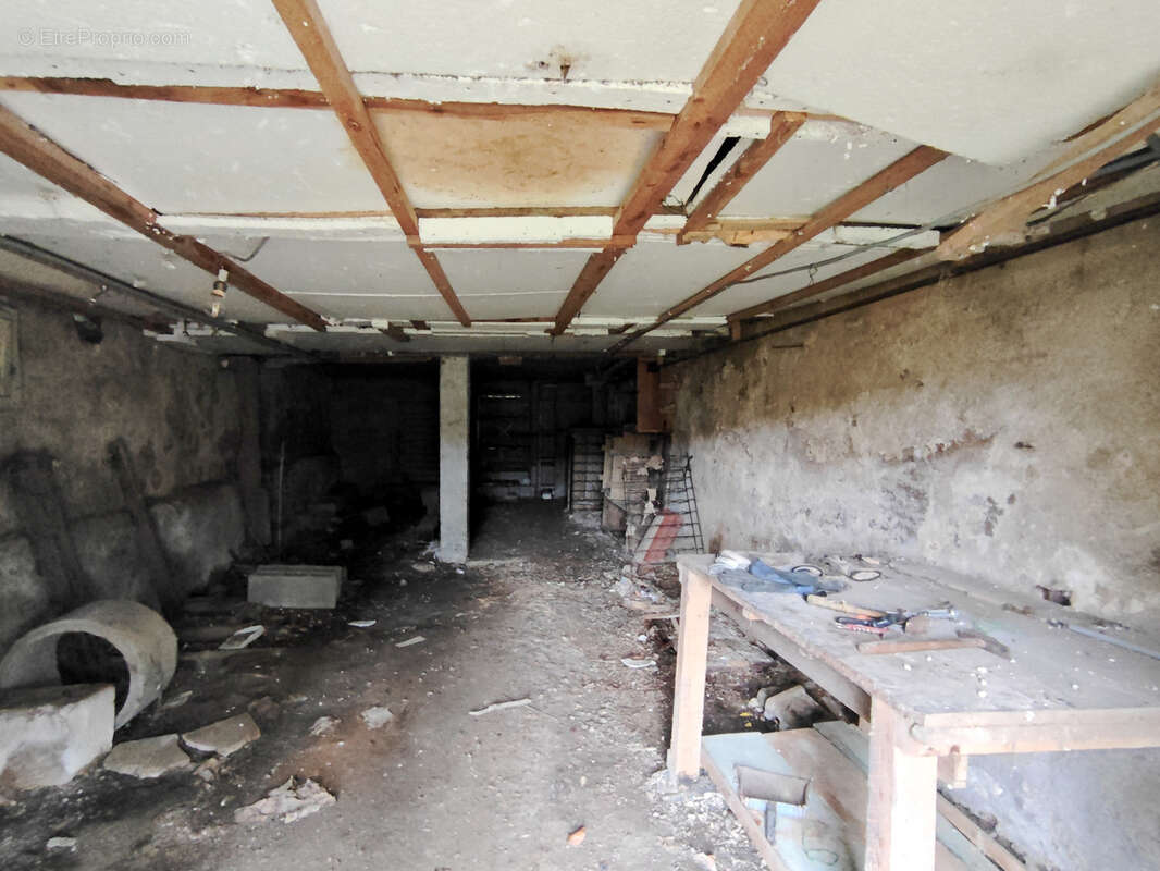 Maison à VANNES-LE-CHATEL