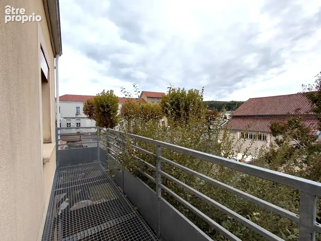 A Vendre A Périgueux : Local commercial d'environ 280m2 - photo 9