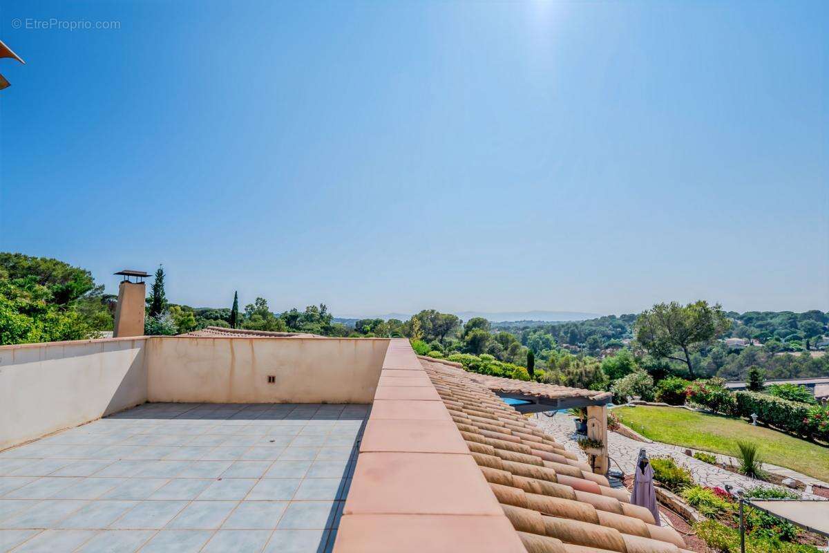 Maison à SAINT-RAPHAEL