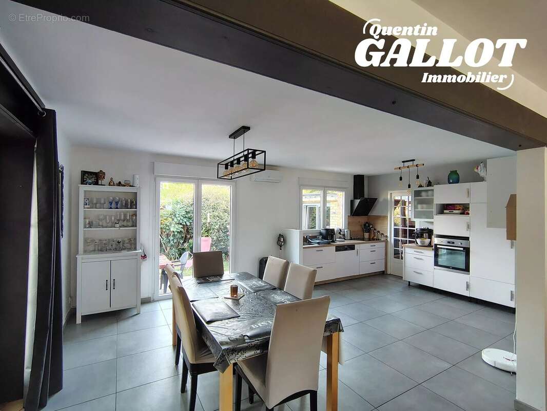 Maison familiale moderne de 130 m² à Rexpoëde - photo 3