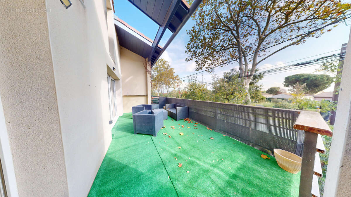 Appartement à GRENADE