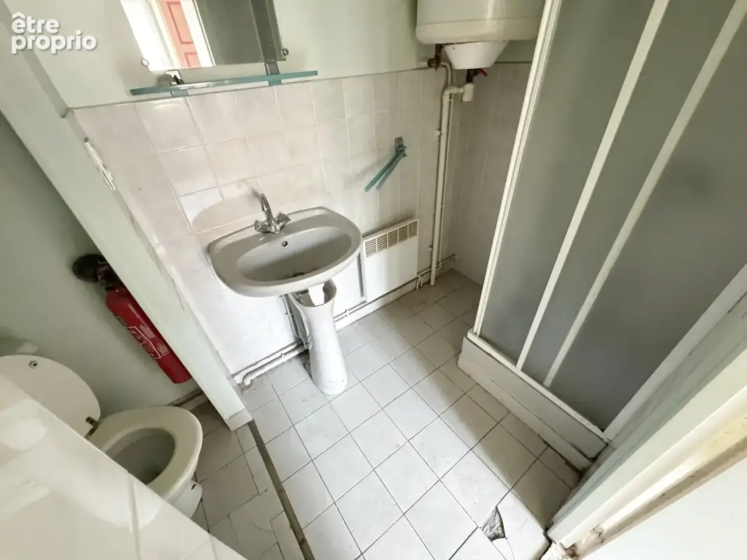 Vente Immeuble comprenant 5 appartements à rénover à MELISEY - photo 17