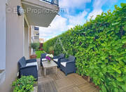 Appartement à QUINCY-VOISINS