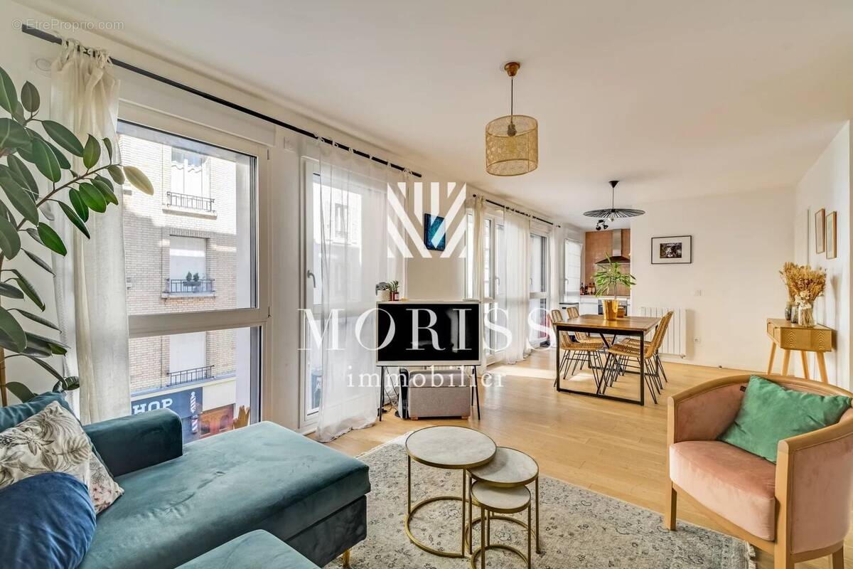 Appartement à PARIS-18E
