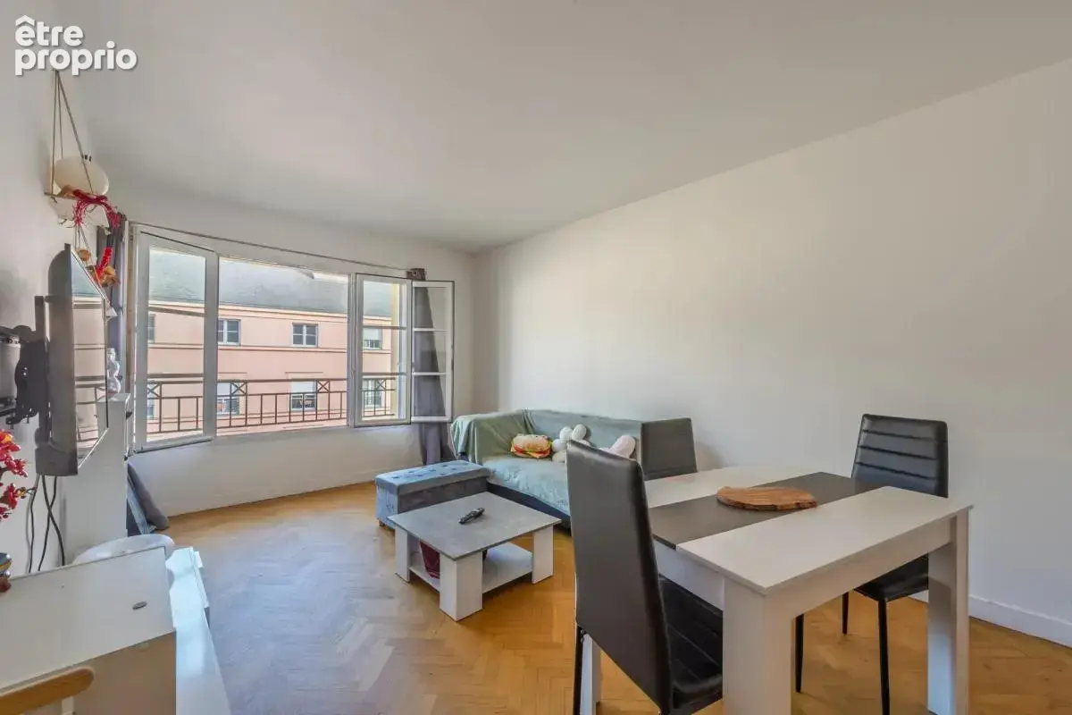 Appartement de 2 pièces de 46 m² au Plessis-Robinson - photo 3