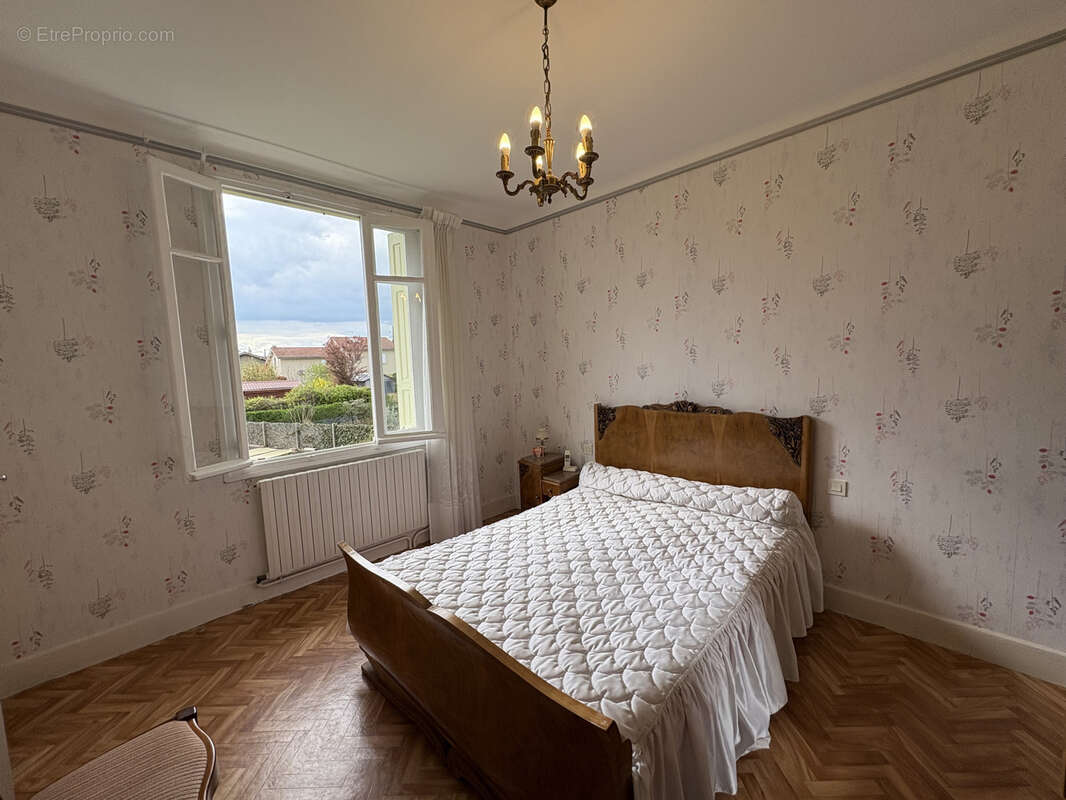 Maison à SORBIERS