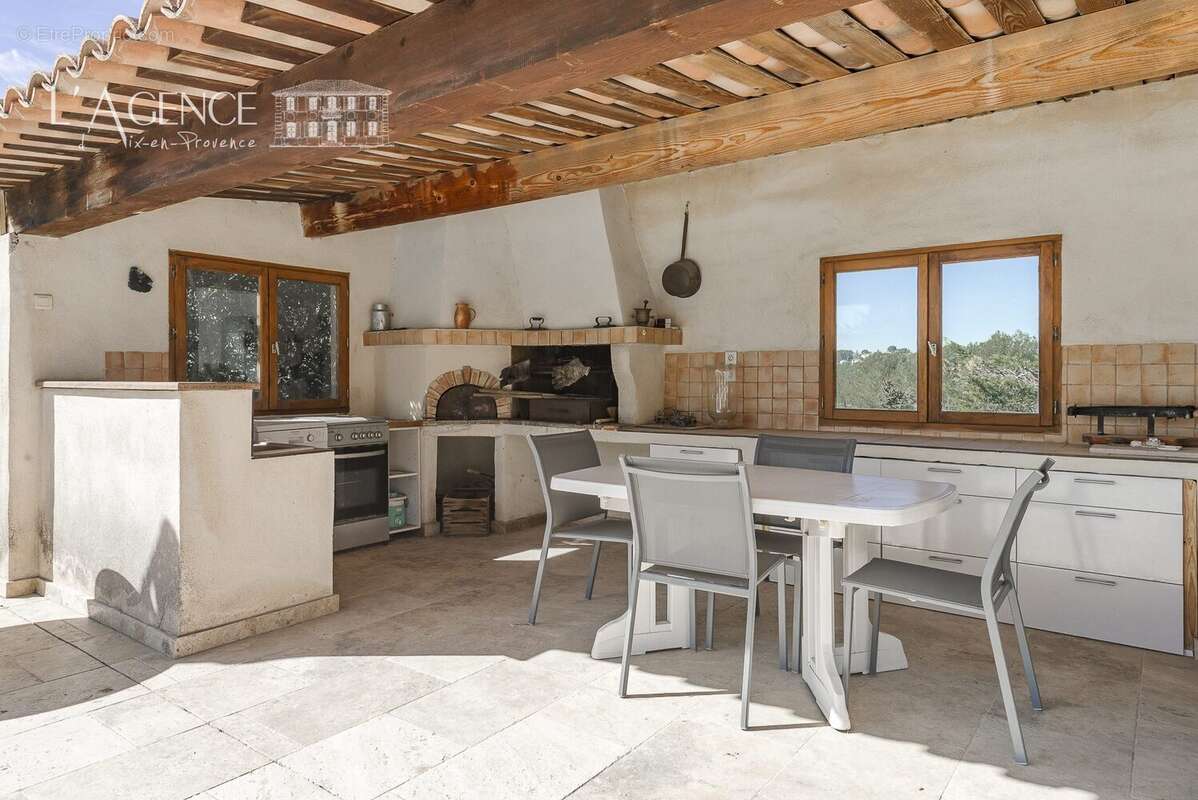 Maison à AIX-EN-PROVENCE