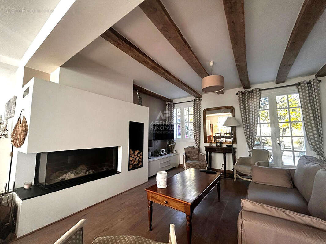 Maison à TRIEL-SUR-SEINE