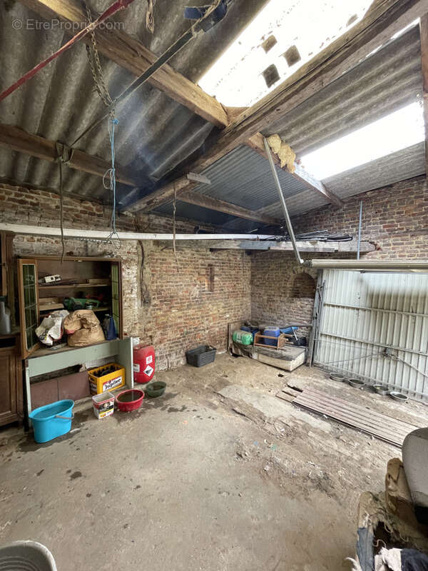 Maison à SAINT-REMY-CHAUSSEE