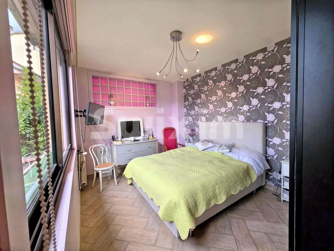 Appartement à AIX-LES-BAINS
