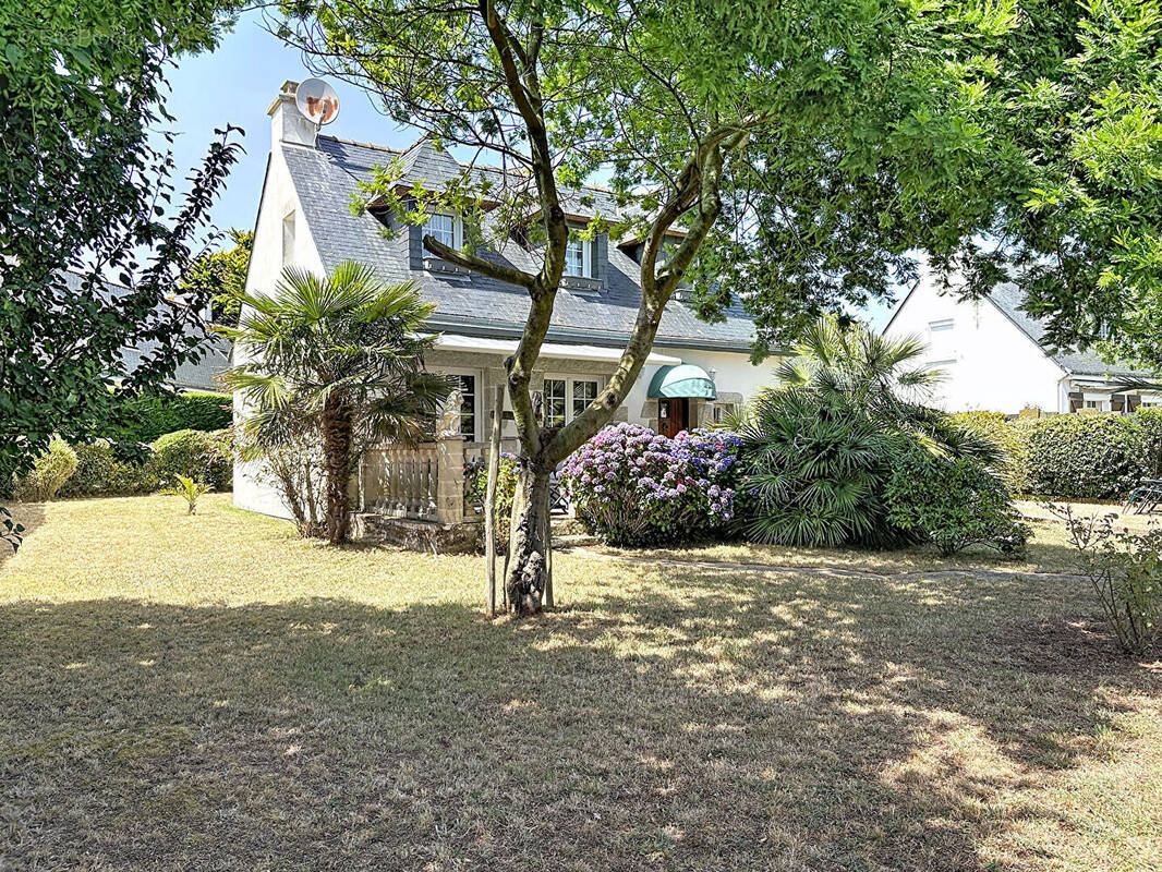 Maison à BILLIERS