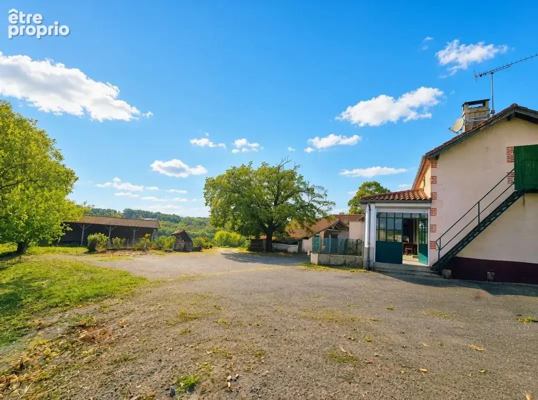 Ancienne ferme en pierre avec vue panoramique - 6,5 hectares +++ Le Lédat -47 - photo 6