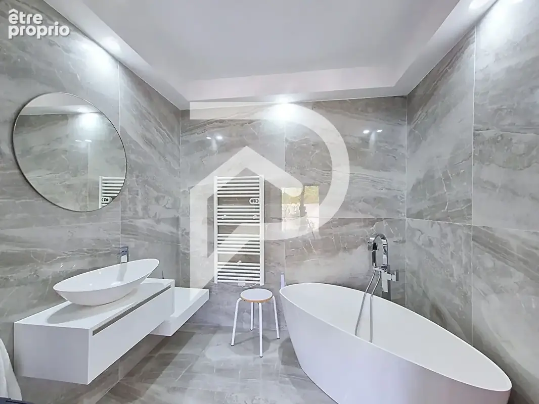 Maison à vendre Montelimar 5 pièce(s) 143 m2 - photo 11