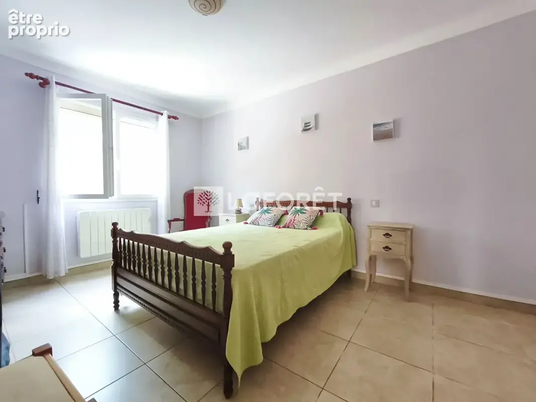 Maison avec deux appartements, jardin, terrasse et garage, idéale pour un projet familial ou locatif - photo 6