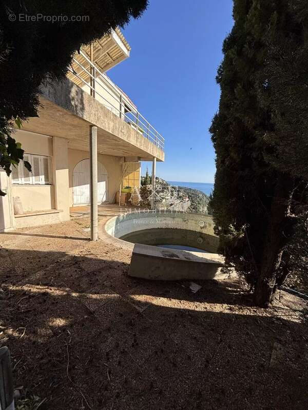 Maison à ROQUEBRUNE-CAP-MARTIN