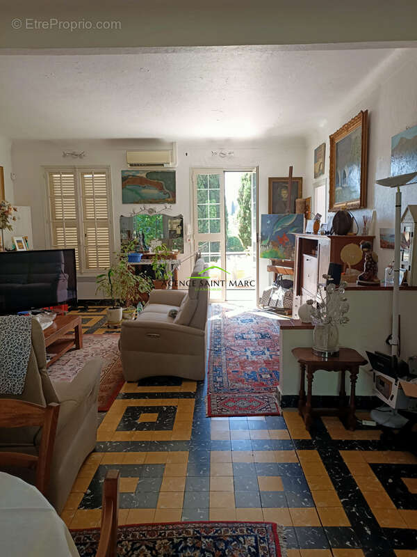 Maison à PEYMEINADE