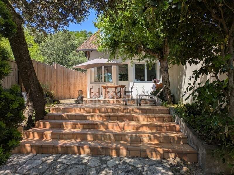 Maison à SAINT-PALAIS-SUR-MER