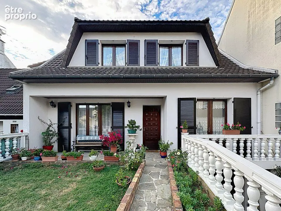 Photo Maison à Noisy-Le-Grand au prix de 488 000€