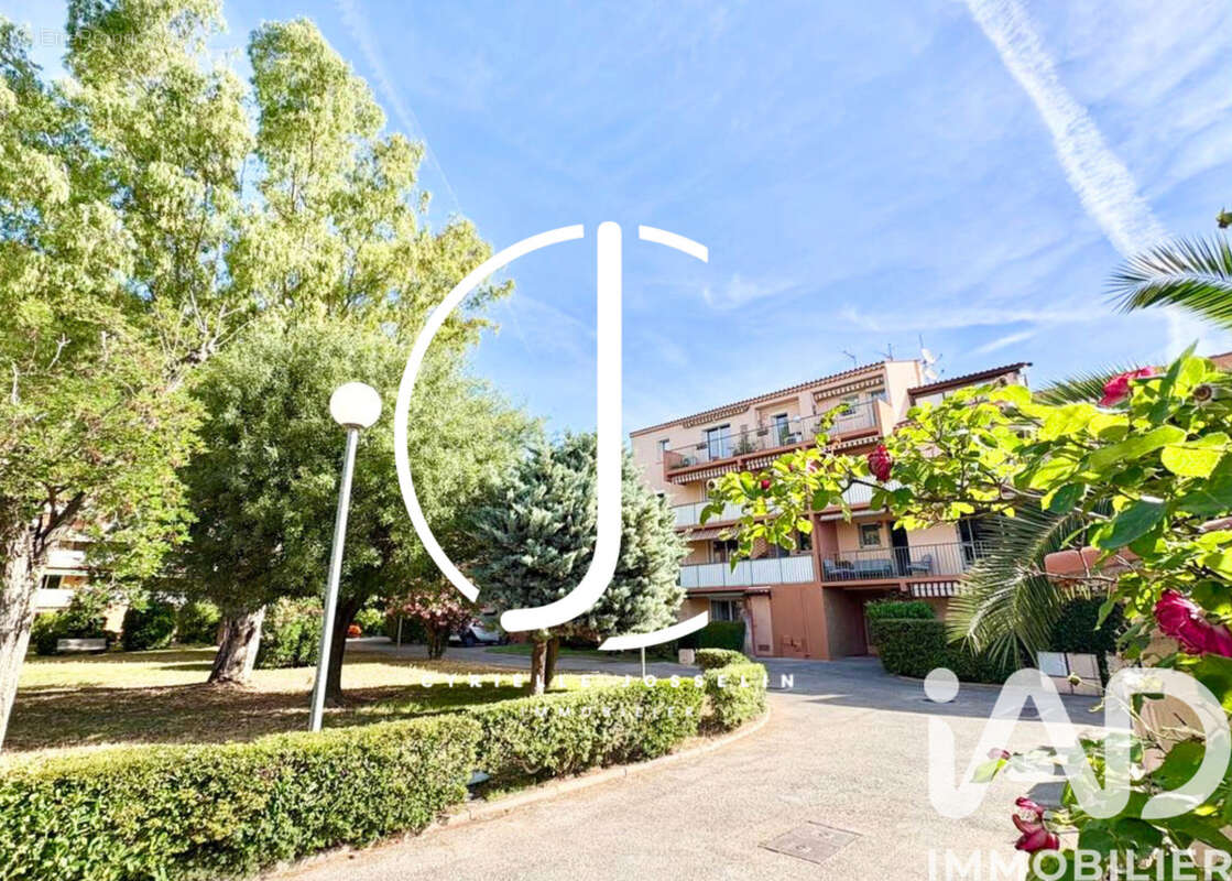 Photo 2 - Appartement à LA GARDE