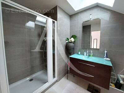 Appartement à CHEVRY-COSSIGNY